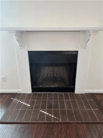 $1,800 | 125 Sterling Court, Alpharetta, GA 30004
