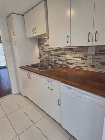 $1,800 | 125 Sterling Court, Alpharetta, GA 30004