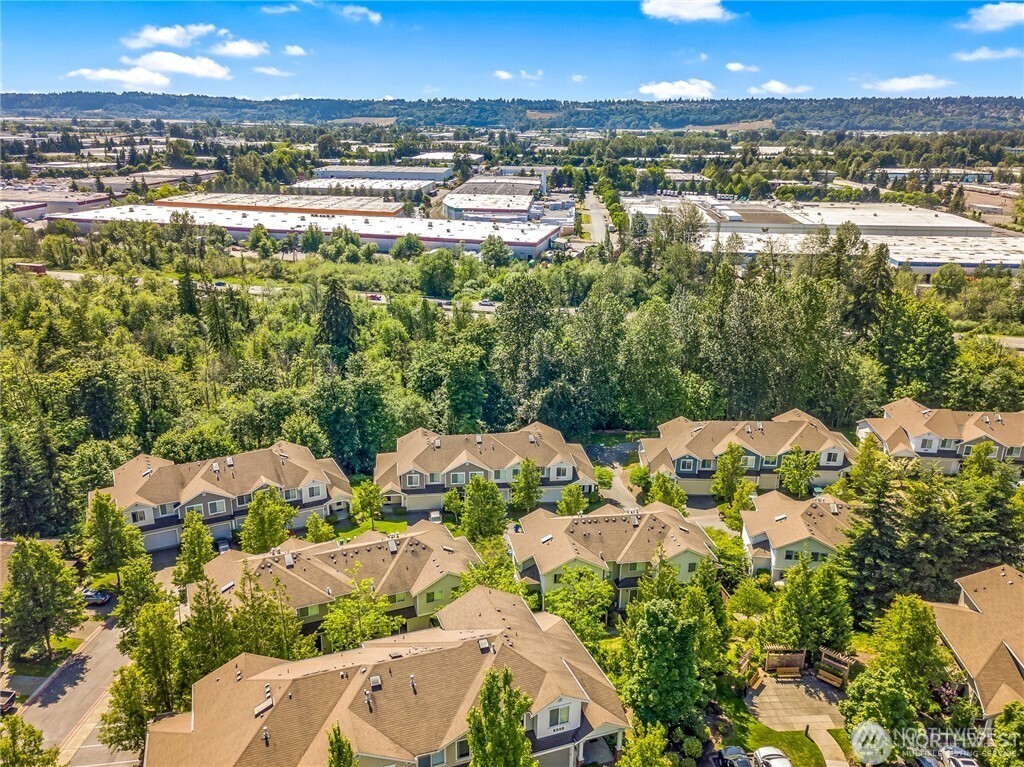 5007 Lake Place South, Unit D27 Renton, WA 98055 - Photo 28 of 36