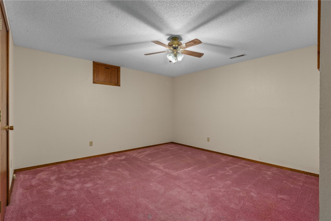 2310 North Raney Street Effingham, IL 62401 - Photo 37 of 38 Gallery Image 37
