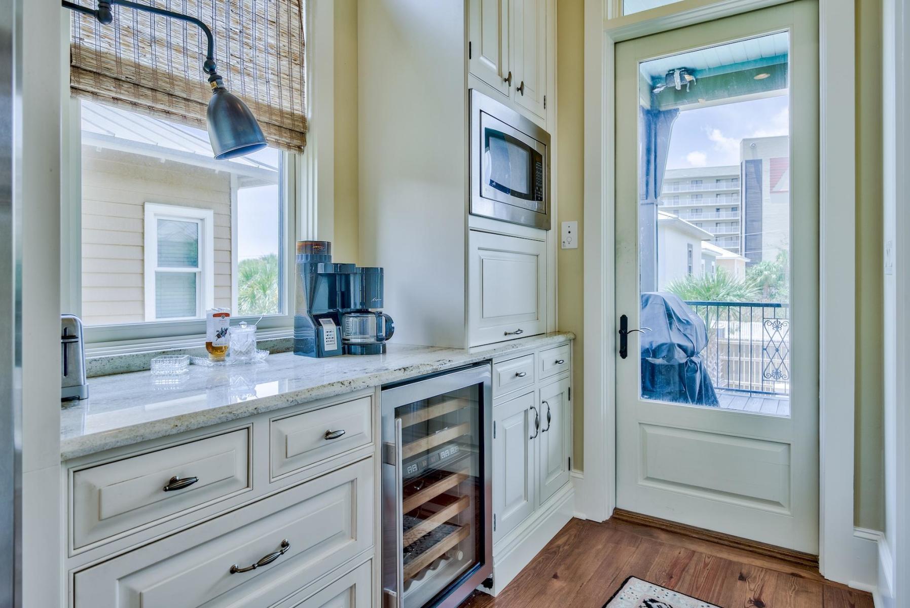 216 Sandtrap Road Miramar Beach, FL 32550 - Photo 18 of 58 a bathroom with a sink a vanity and a mirror