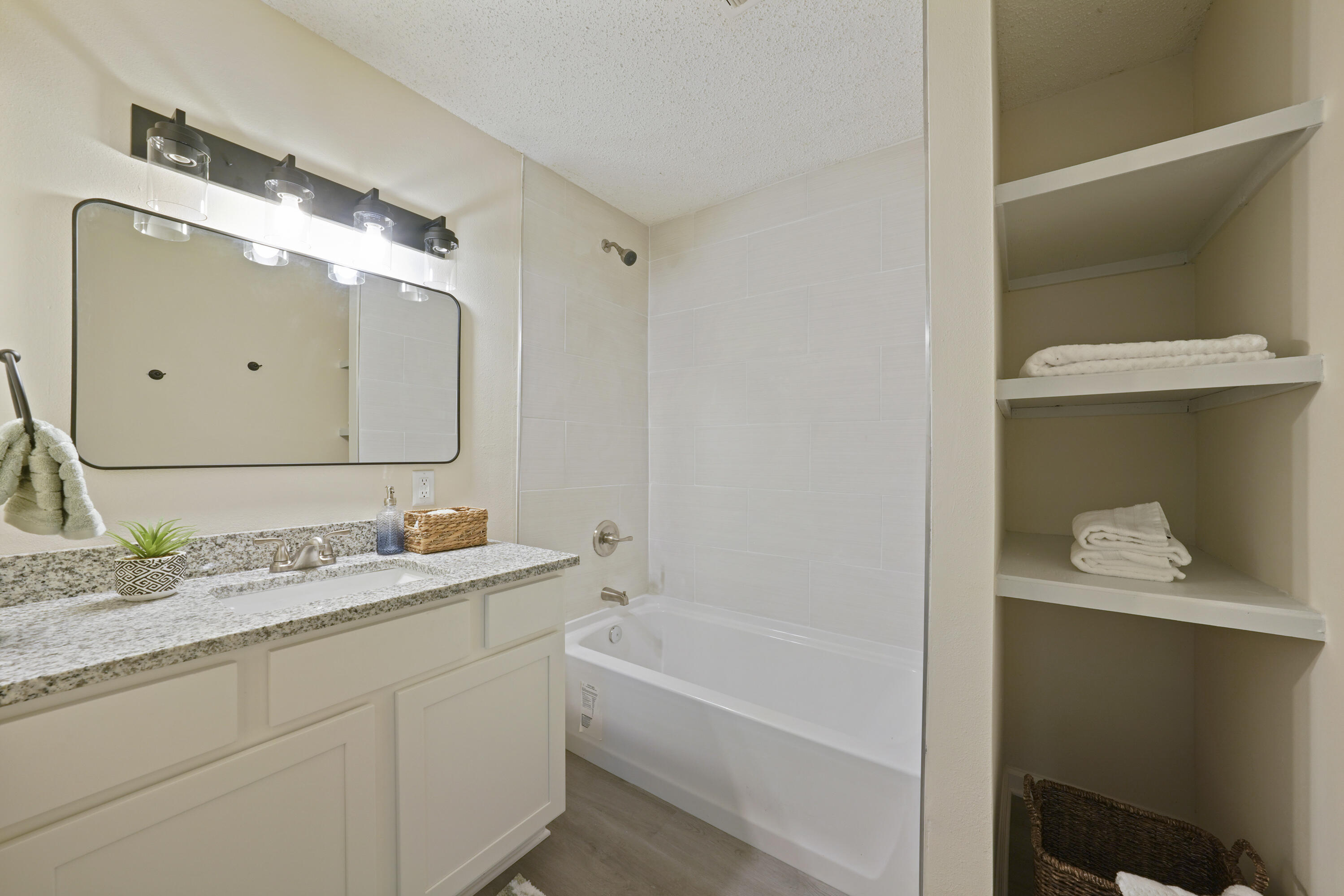 15 Lakeview Drive Mary Esther, FL 32569 - Photo 20 of 28 27