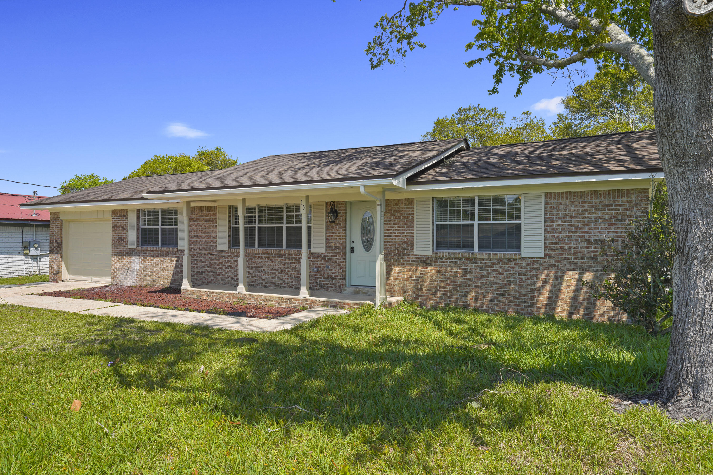 15 Lakeview Drive Mary Esther, FL 32569 - Photo 27 of 28 01