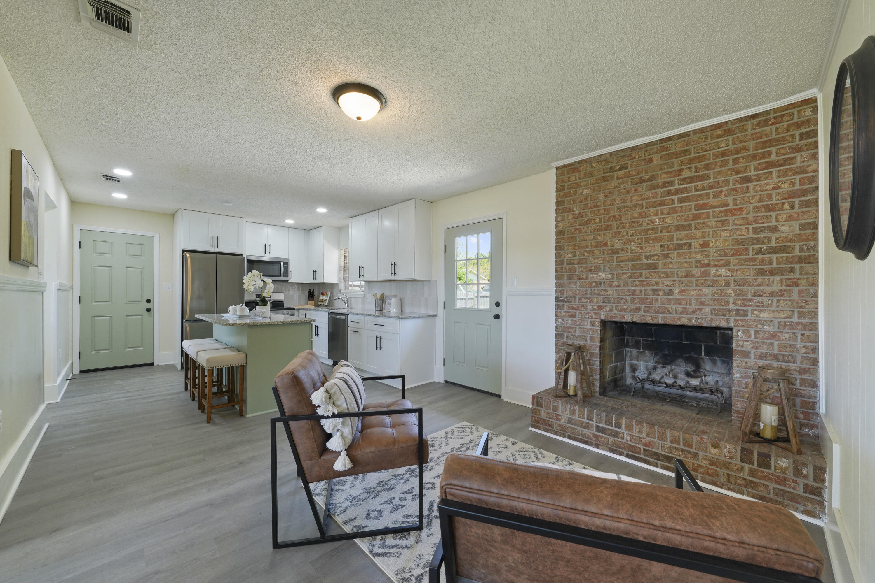 15 Lakeview Drive Mary Esther, FL 32569 - Photo 6 of 28 11