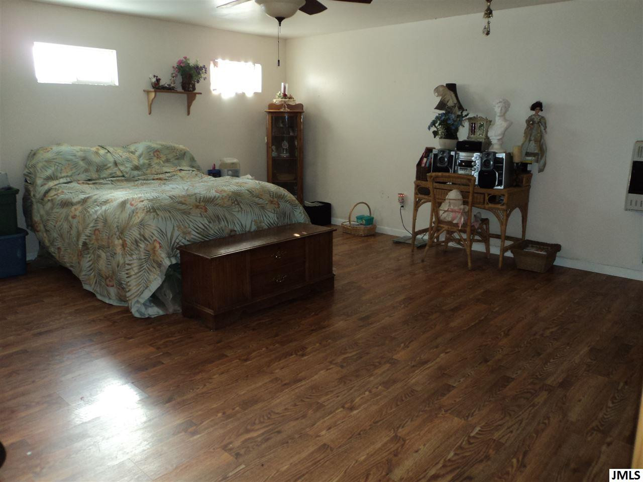 13756 Plank Road Milan, MI 48160 - Photo 6 of 21 Photo 6