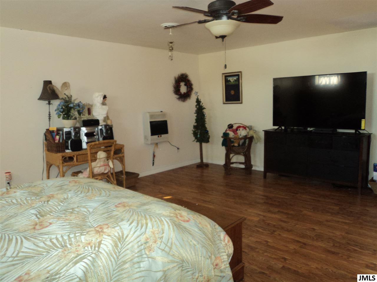 13756 Plank Road Milan, MI 48160 - Photo 7 of 21 Photo 7
