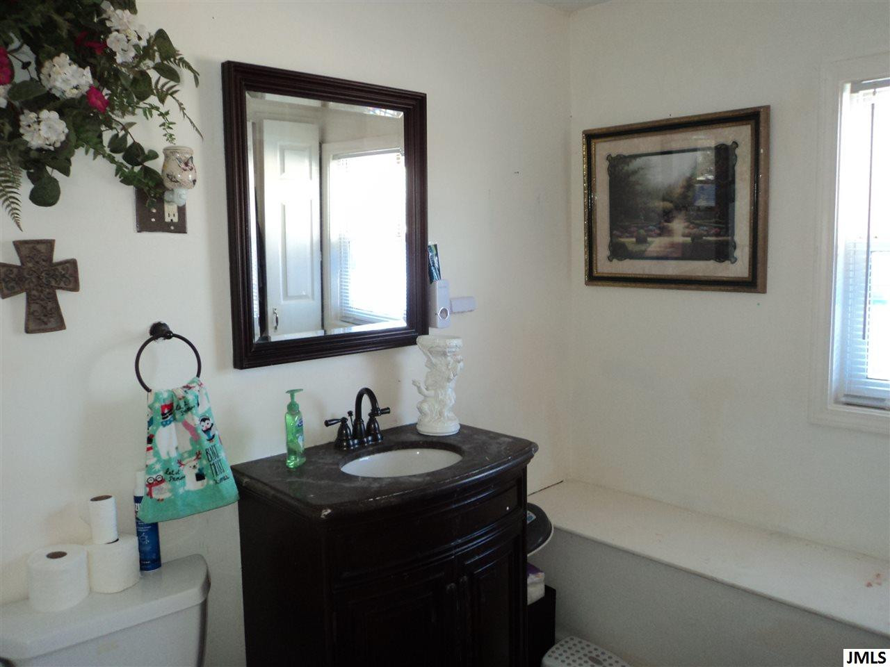 13756 Plank Road Milan, MI 48160 - Photo 10 of 21 Photo 10