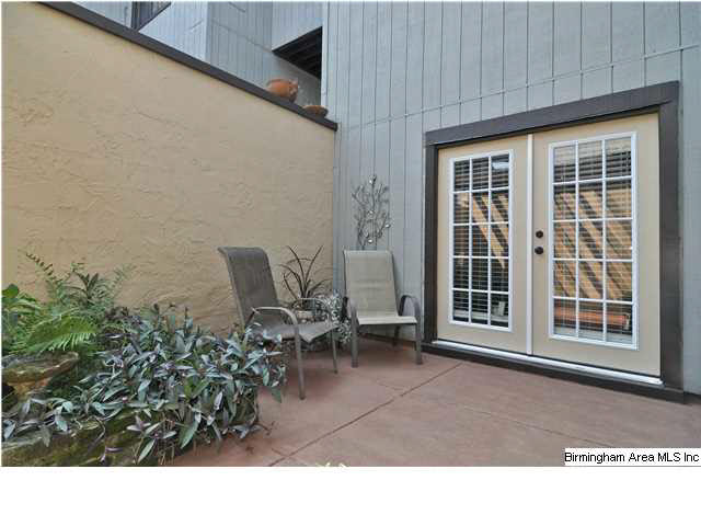 3350 Altamont Road South, Unit D13 Birmingham, AL 35205 - Photo 7 of 24