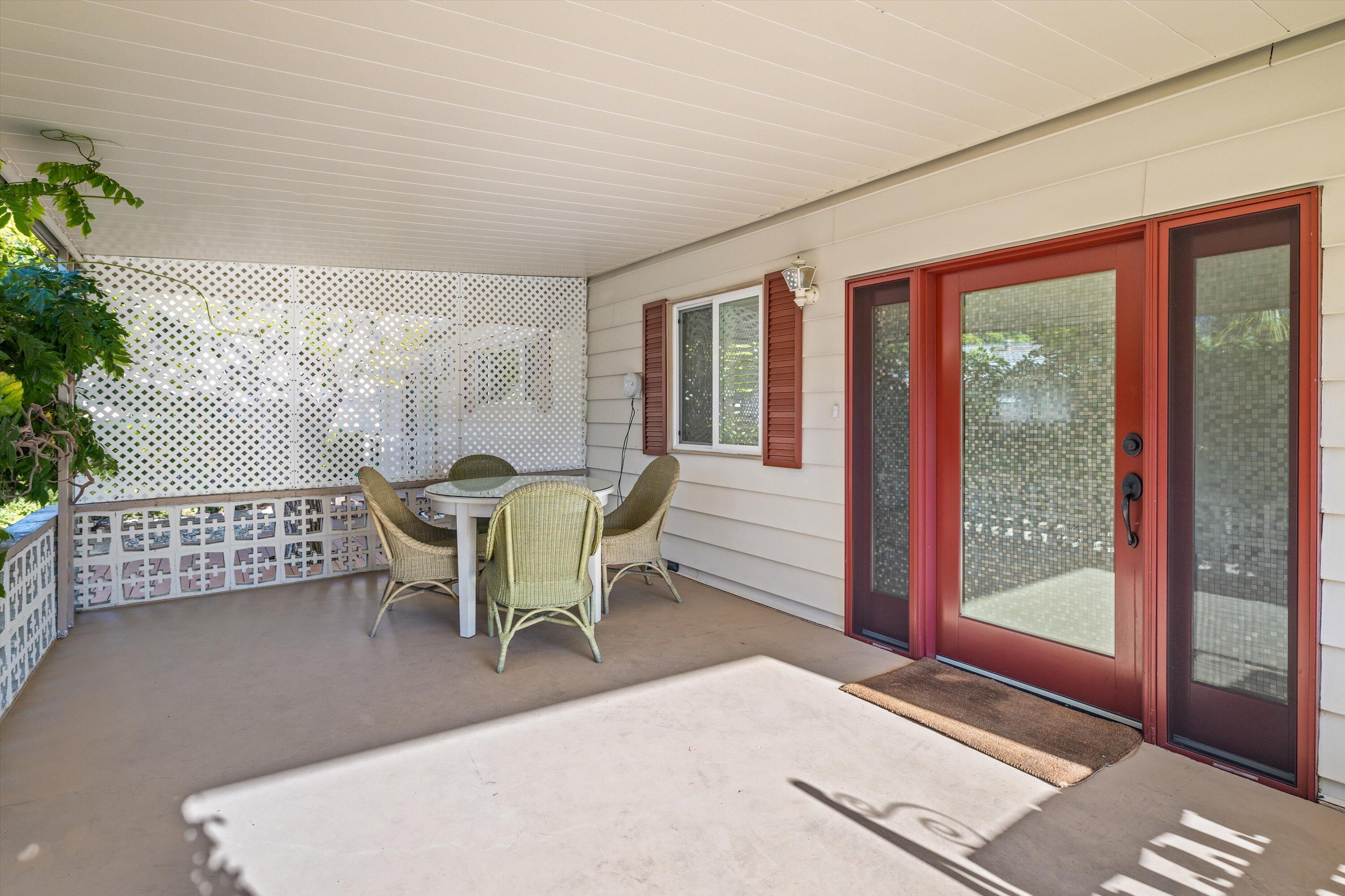 333 Old Mill Road, Unit 332 Santa Barbara, CA 93110 - Photo 5 of 56 Front Porch