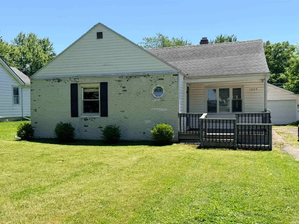 $149,900 | 1005 West Dunn Avenue, Muncie, IN 47303