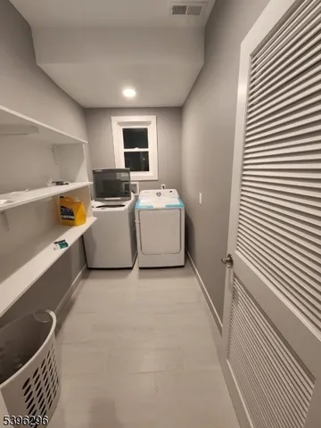 a view of utility room and utility room