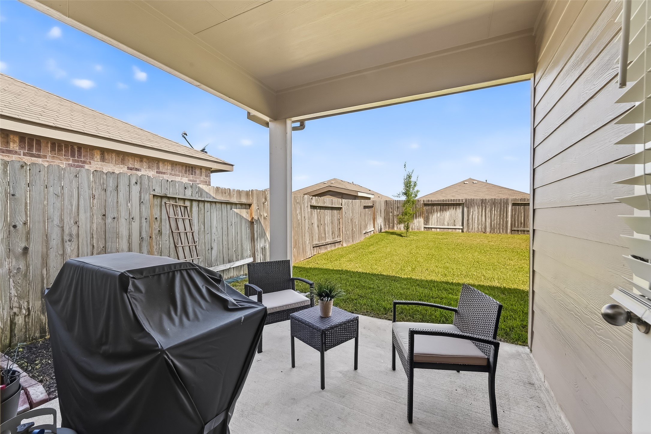 723 Acacia Park Lane Rosharon, TX 77583 - Photo 37 of 42