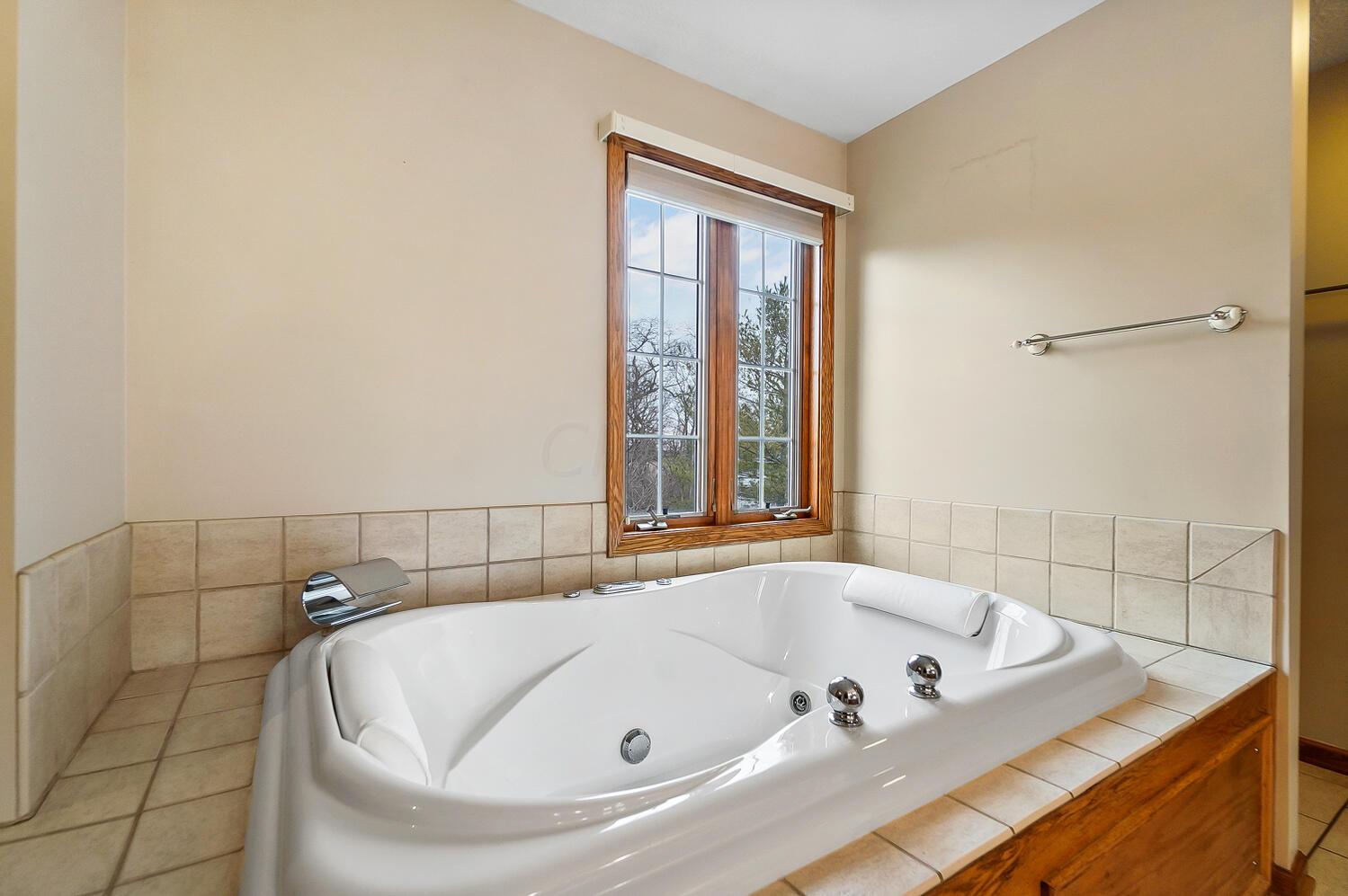 6970 Lane Road Orient, OH 43146 - Photo 34 of 71 Gallery Image 34