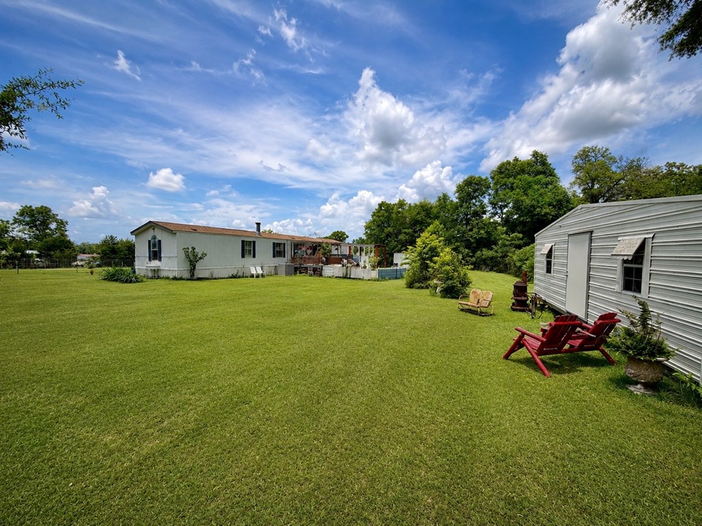 151 Clover Street Gordon, AL 36343 - Photo 11 of 40