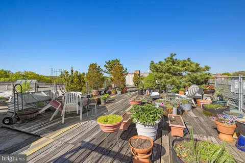 $322,000 | 2707 Adams Mill Road Northwest, Unit 206, Washington, DC 20009