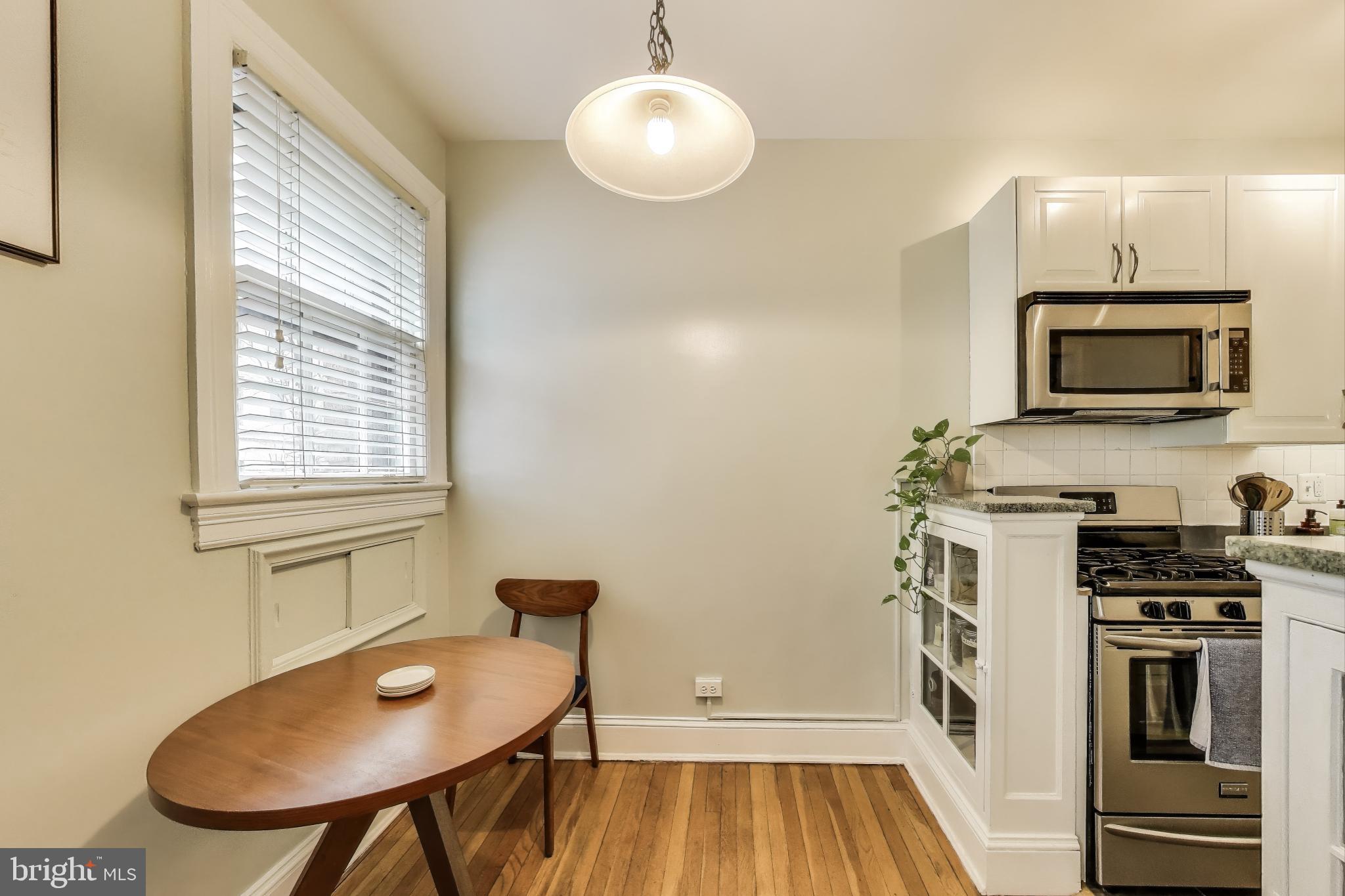 2707 Adams Mill Road Northwest, Unit 206 Washington, DC 20009 - Photo 5 of 18 Cozy dining nook