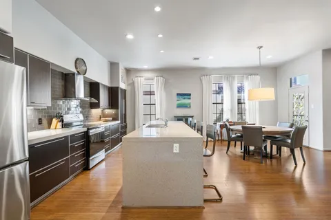 $525,000 | 3934 Feagan Street, Houston, TX 77007