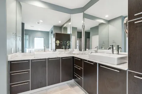 $525,000 | 3934 Feagan Street, Houston, TX 77007