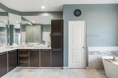 $525,000 | 3934 Feagan Street, Houston, TX 77007