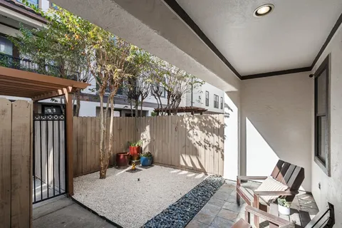 $525,000 | 3934 Feagan Street, Houston, TX 77007