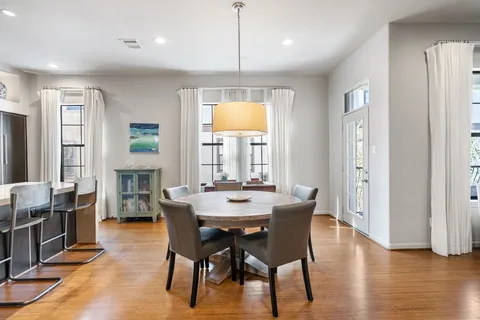 $525,000 | 3934 Feagan Street, Houston, TX 77007