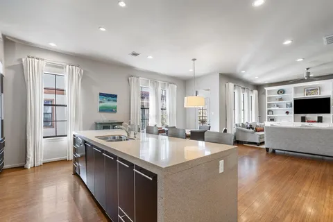 $525,000 | 3934 Feagan Street, Houston, TX 77007