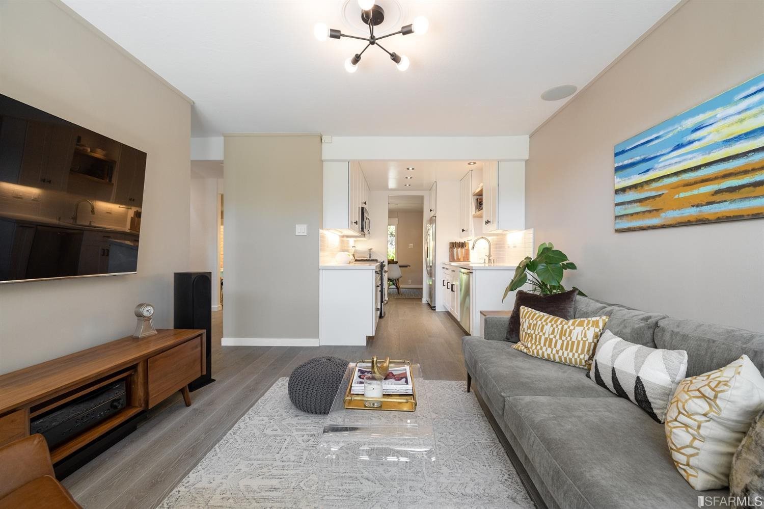66 Amethyst Way San Francisco, CA 94131 - Photo 9 of 62 Gallery Image 9