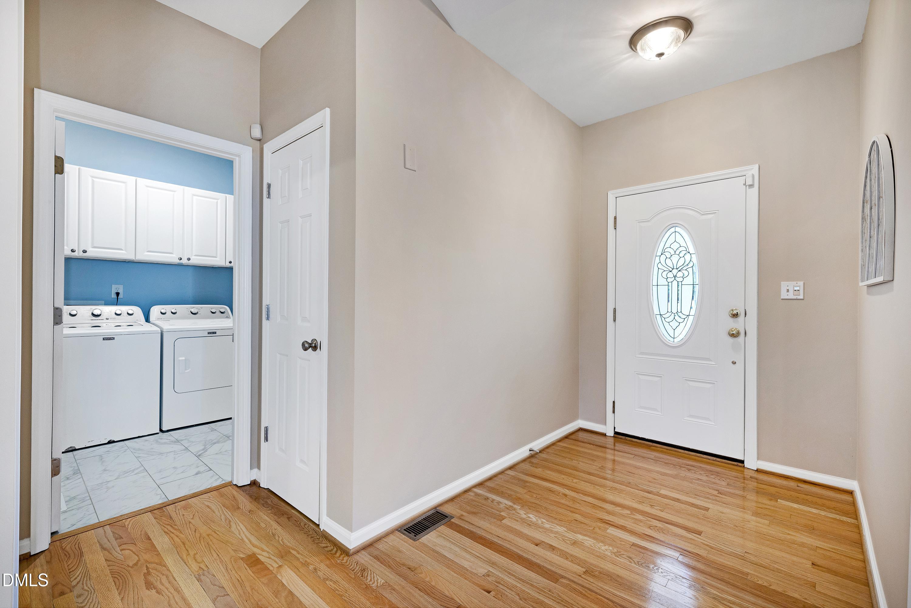 105 Grassy Ridge Court Apex, NC 27502 - Photo 19 of 34 Scene-31