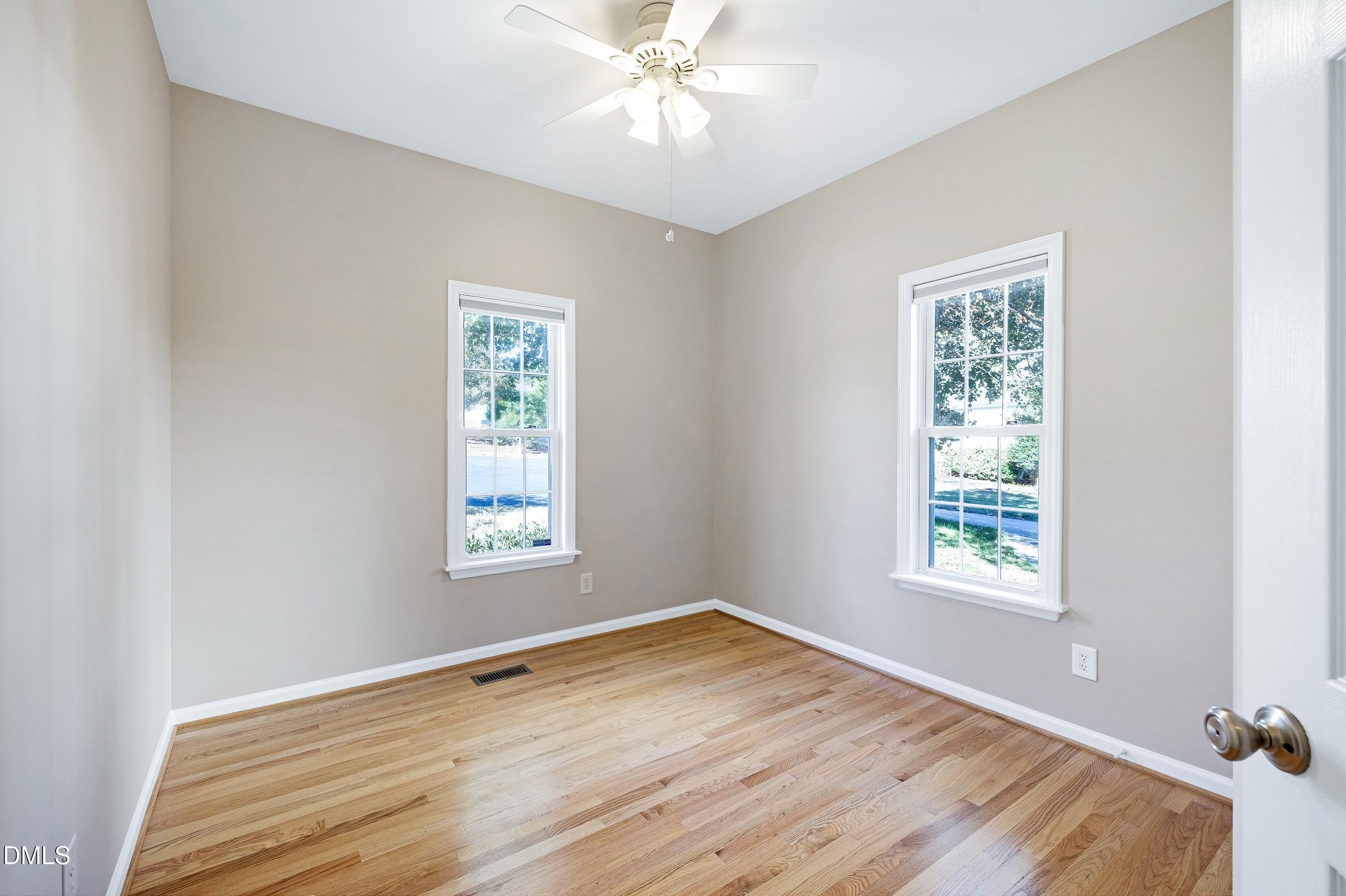 105 Grassy Ridge Court Apex, NC 27502 - Photo 21 of 34 Scene-29