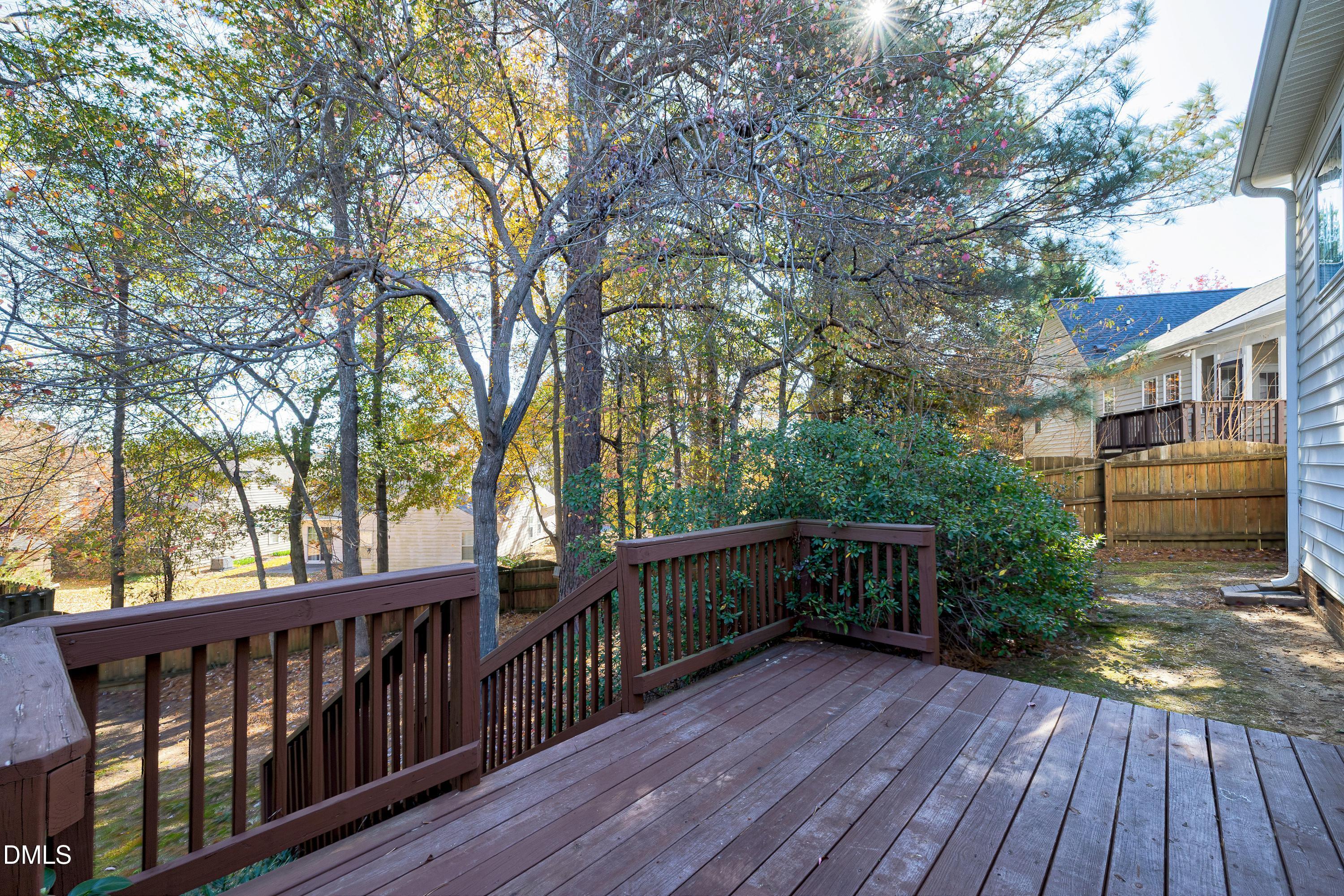 105 Grassy Ridge Court Apex, NC 27502 - Photo 31 of 34 Scene-38
