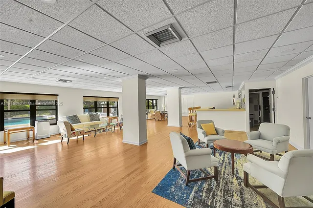 $4,900 | 3200 Port Royale Drive North, Unit 1009, Fort Lauderdale, FL 33308