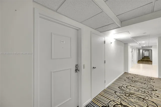 $4,900 | 3200 Port Royale Drive North, Unit 1009, Fort Lauderdale, FL 33308