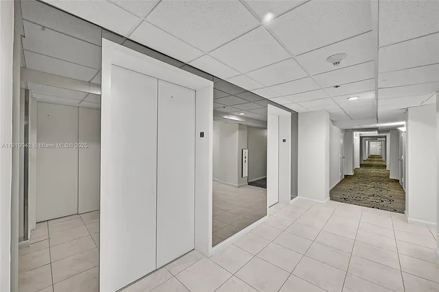 $4,900 | 3200 Port Royale Drive North, Unit 1009, Fort Lauderdale, FL 33308