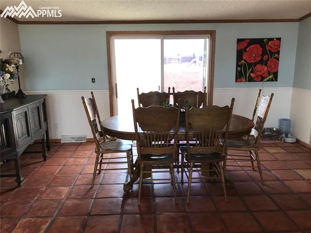 14820 Trigger Road Peyton, CO 80831 - Photo 7 of 36 Dining Area