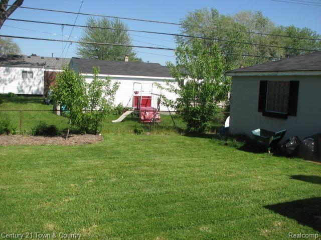 25330 Rubin Road Warren, MI 48089 - Photo 5 of 8 5