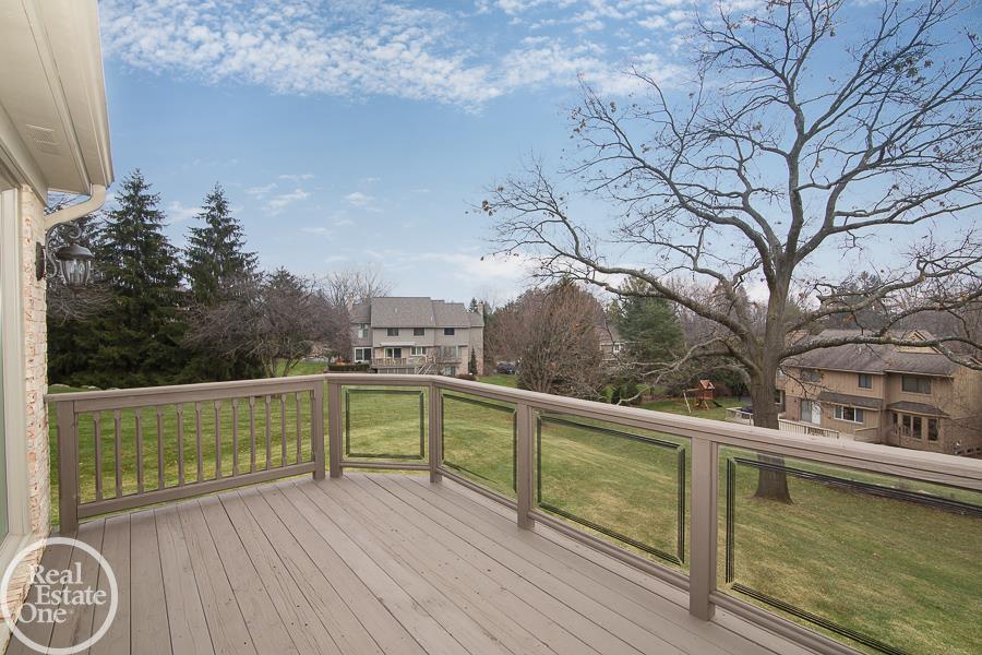 6376 Peach Tree Court Rochester Hills, MI 48306 - Photo 11 of 27