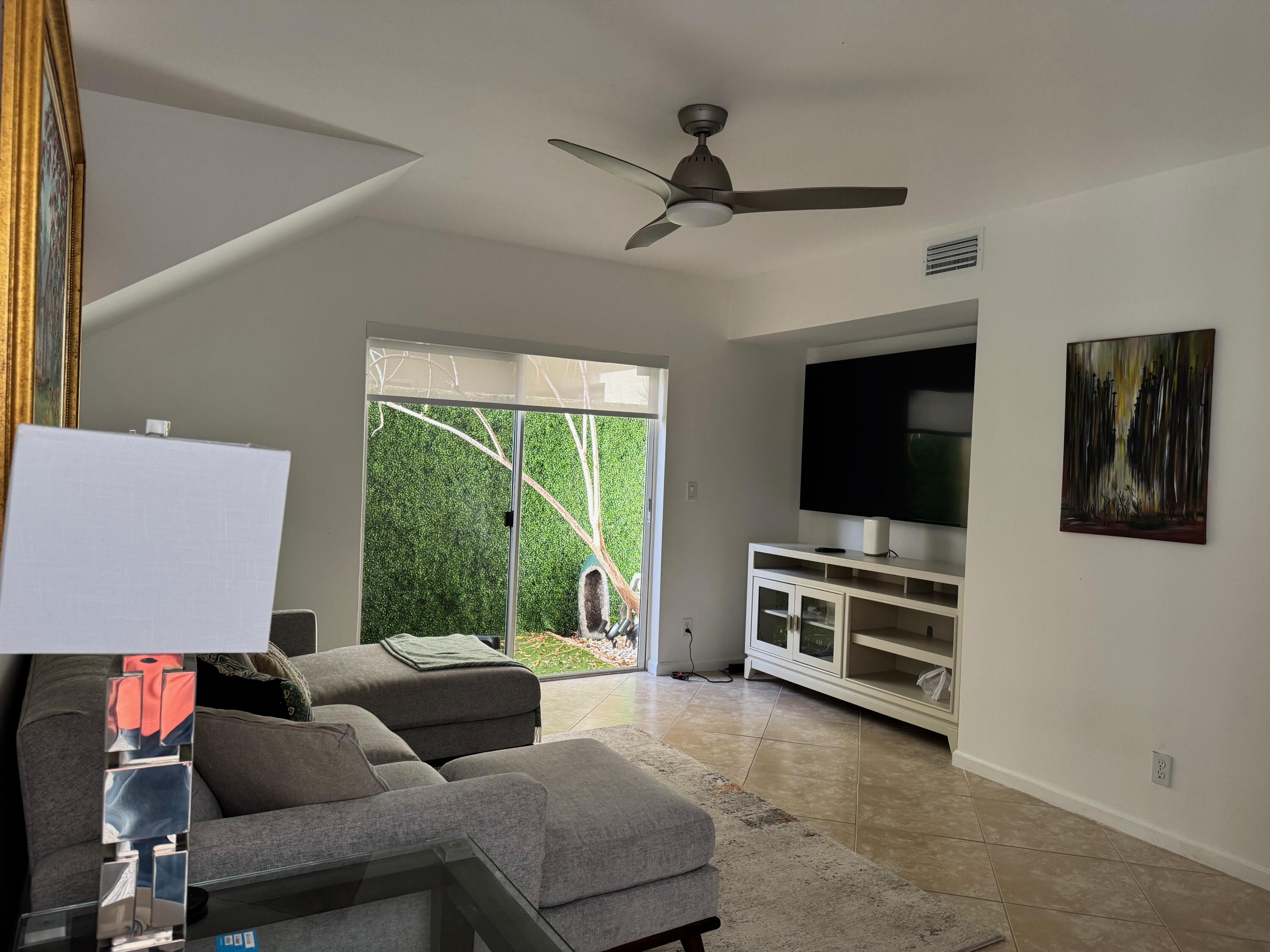 17274 Boca Club Boulevard, Unit 2308 Boca Raton, FL 33487 - Photo 5 of 20 IMG_1654