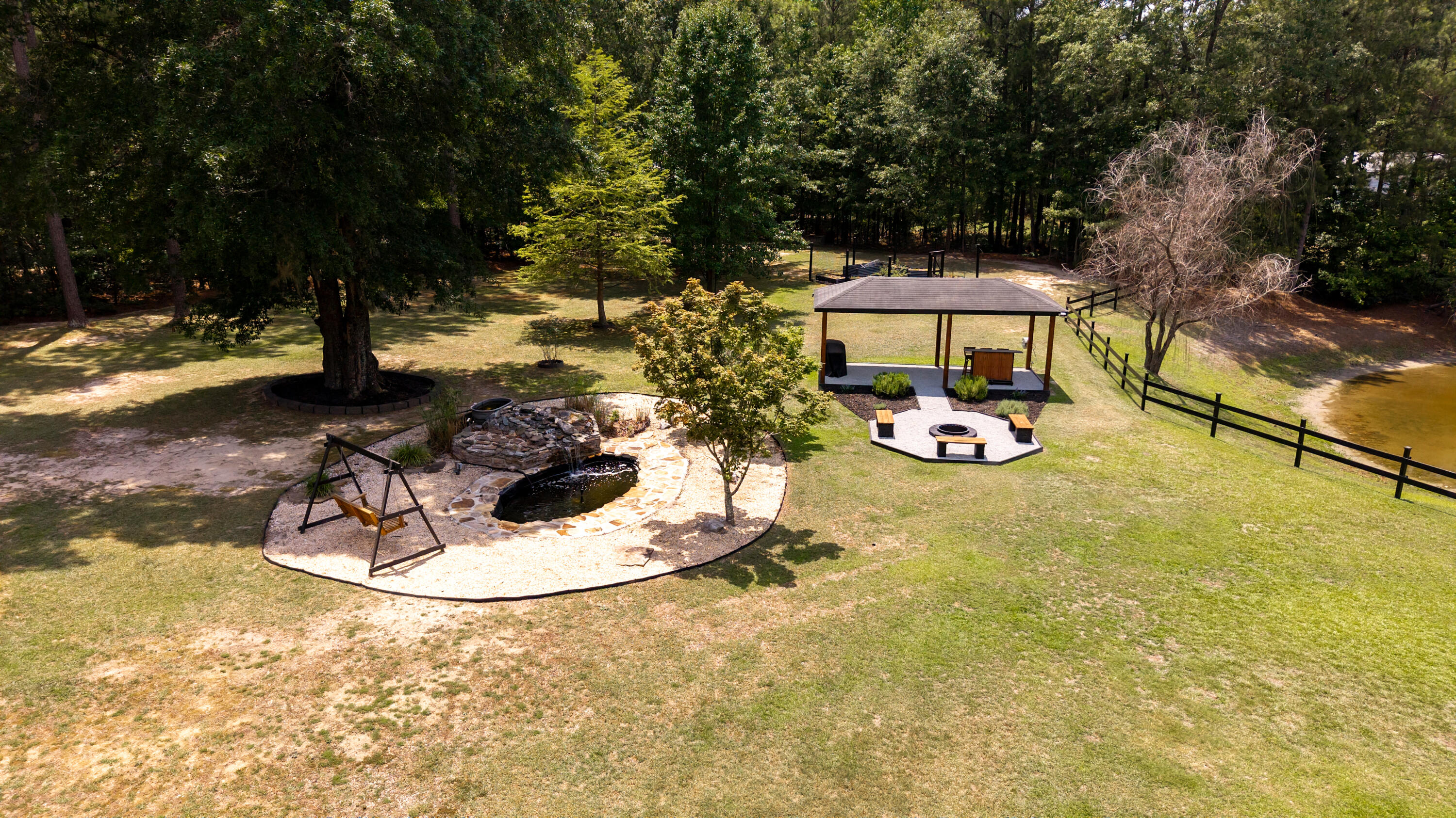 1090 Winding Pond Road Manning, SC 29102 - Photo 11 of 59 PARK LIKE SETTING