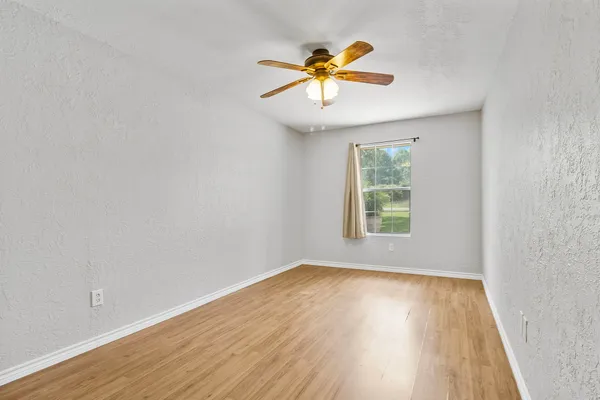 $375,000 | 36 Jamaica Lane, Normangee, TX 77871