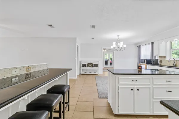 $375,000 | 36 Jamaica Lane, Normangee, TX 77871