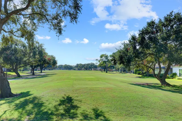 $416,000 | 15 Bendwood Drive, Sugar Land, TX 77478