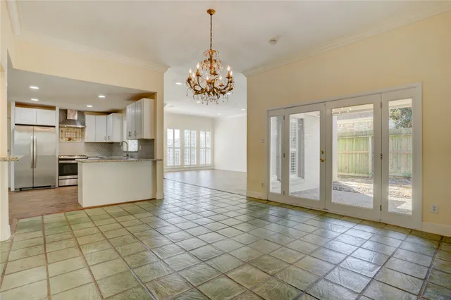 $416,000 | 15 Bendwood Drive, Sugar Land, TX 77478