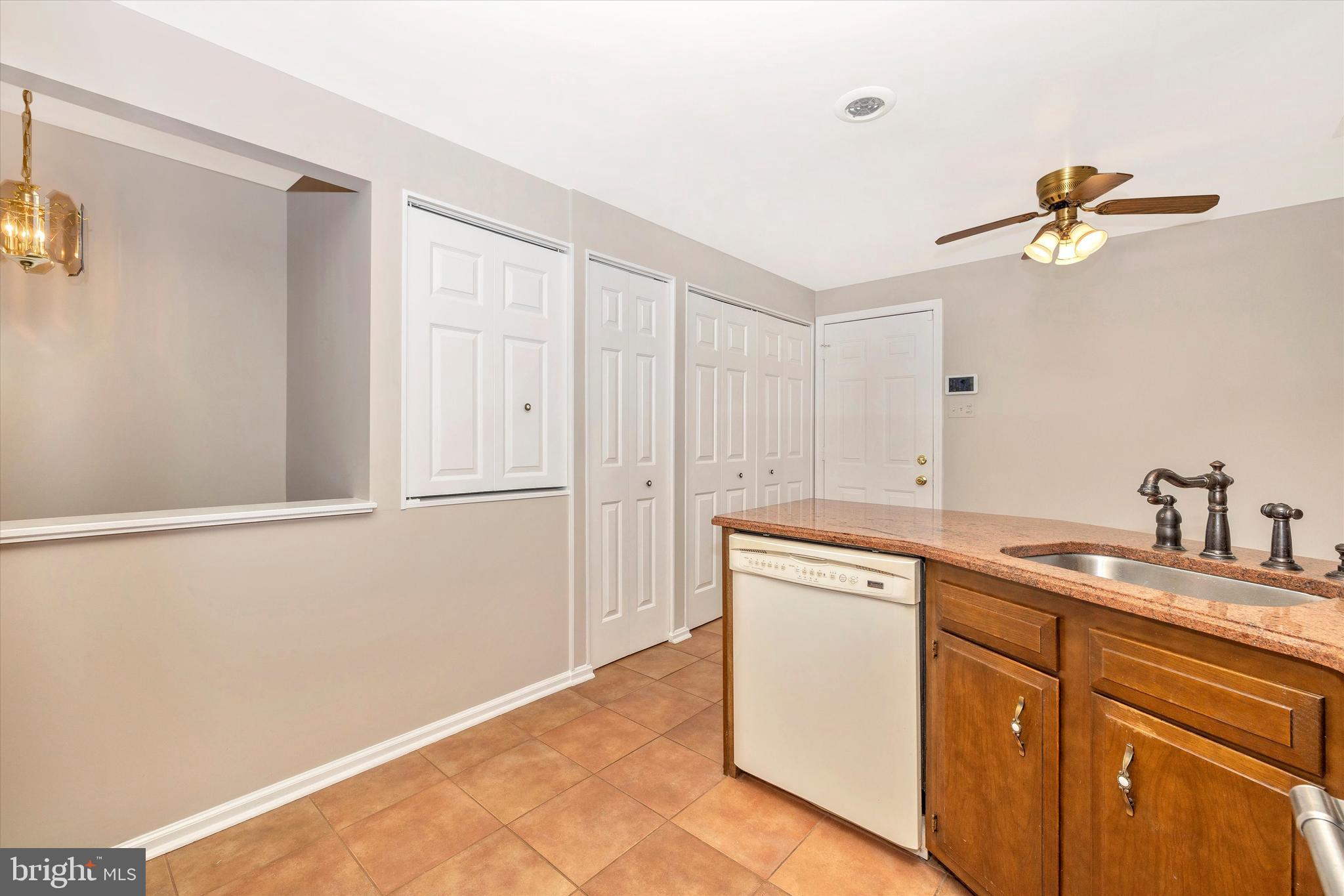 16417 Old Frederick Road Mount Airy, MD 21771 - Photo 15 of 63 Gallery Image 15
