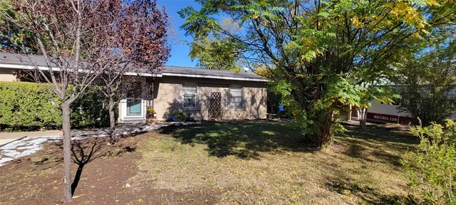 a view of a entryway door of the house