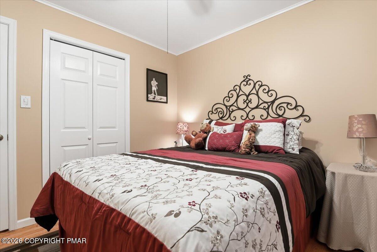 8188 Oak Ridge Lane Cresco, PA 18326 - Photo 28 of 52 35-028_DSC_2225