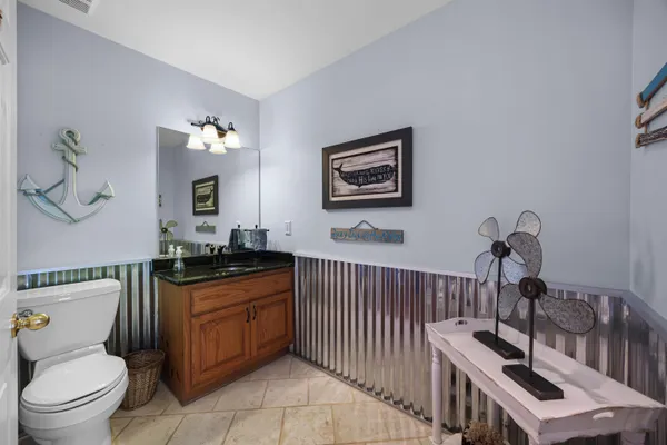 $895,000 | 228 Chickasaw Trace, Cherokee, AL 35616