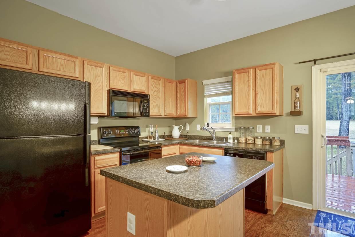2176 Persimmon Ridge Drive Raleigh, NC 27604 - Photo 4 of 22