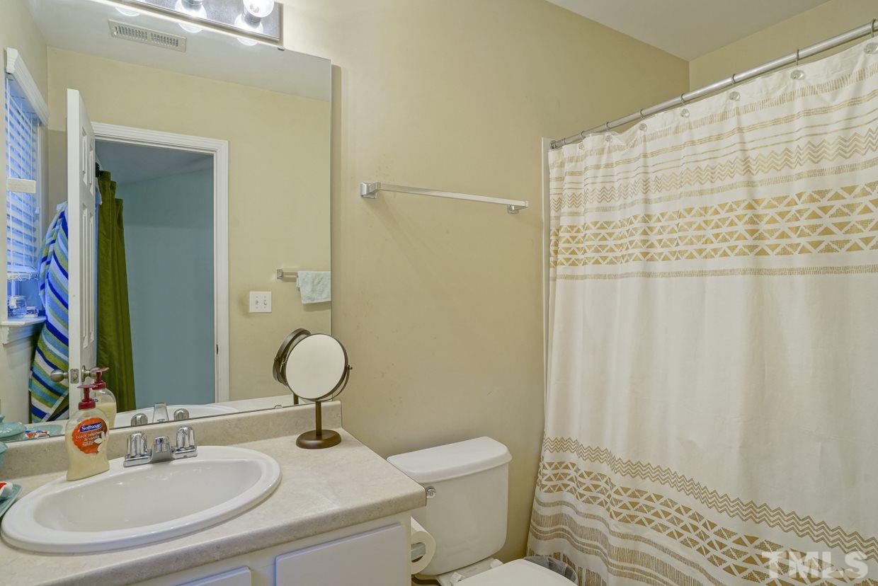 2176 Persimmon Ridge Drive Raleigh, NC 27604 - Photo 10 of 22