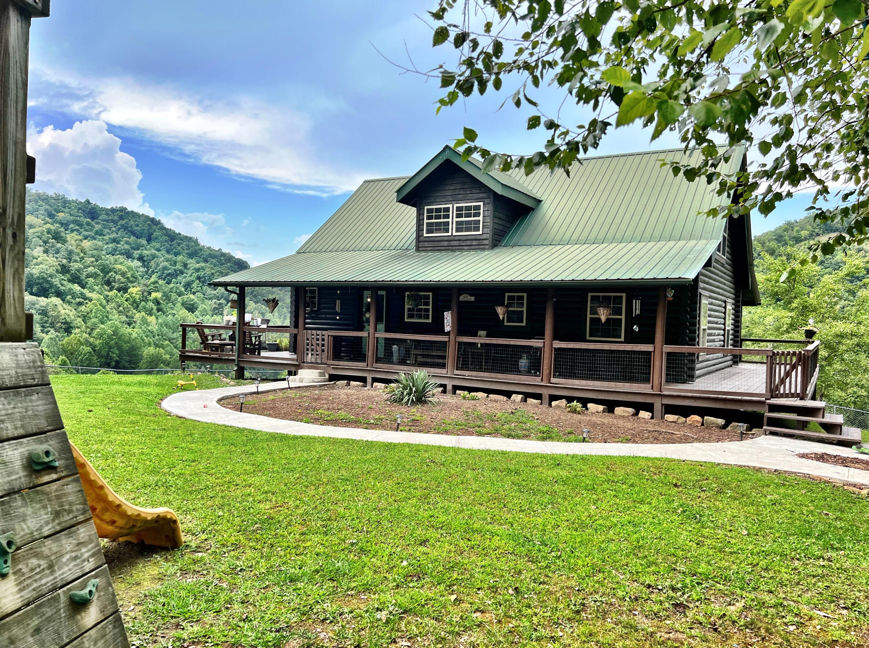 150 Martin Branch Road Oneida, KY 40972 - Photo 2 of 57 IMG_4693