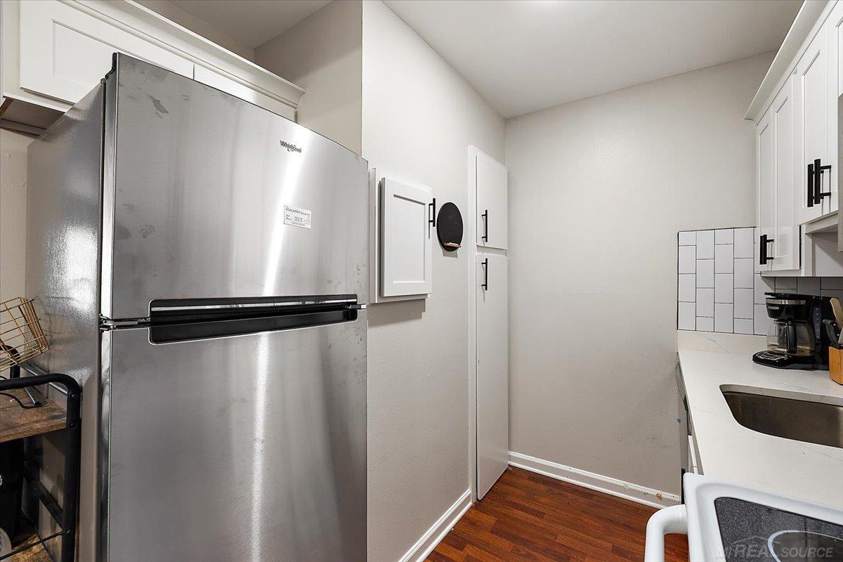 803 Plate Street, Unit 105 Rochester, MI 48307 - Photo 12 of 23